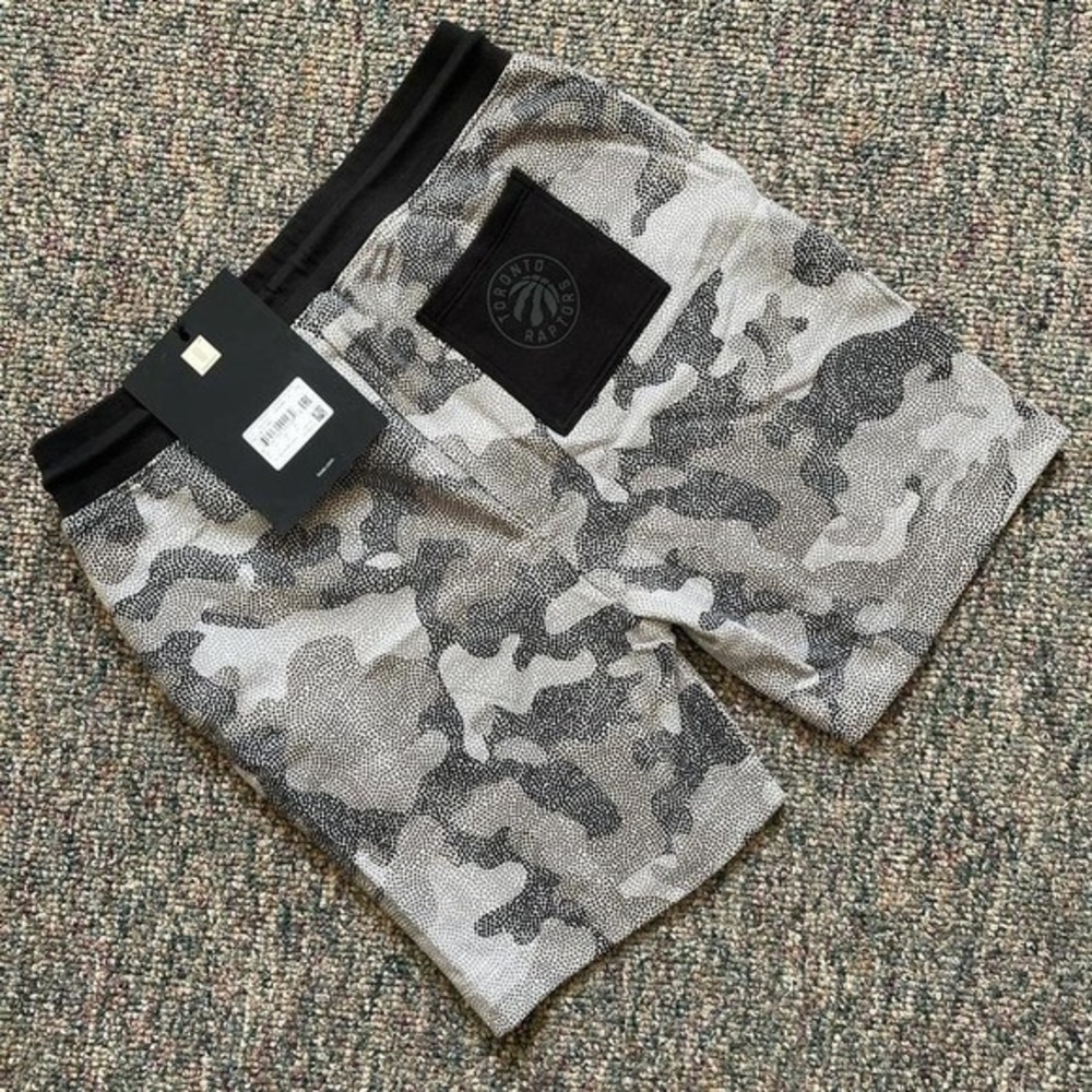 Hugo Boss NBA‎ Toronto Raptors Camo Sweat Shorts Grey Black Mens Large NEW
